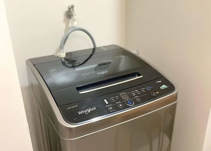 Apartment Cozy & Stylist Unit In Bgc *