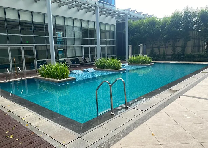 Apartment Cozy & Stylist Unit In Bgc *